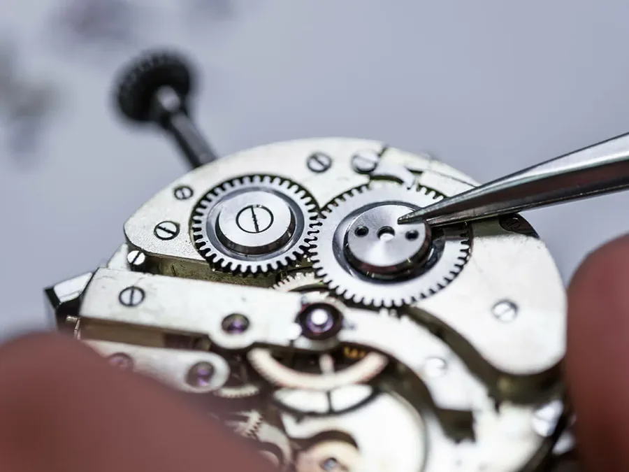 Composants micro-mécaniques usinés pour l'horlogerie et la microtechnique